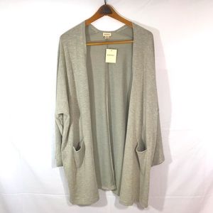 NWT Donni Gray & White Cardigan one size fits all